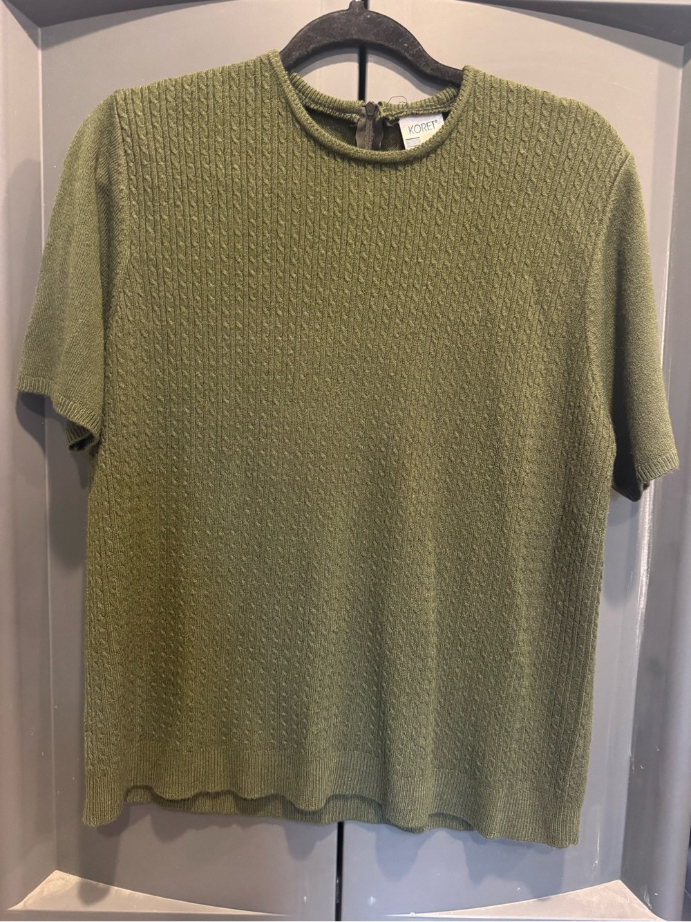 Vintage 80s/90s Koret Olive Green Knit Short-Sleeve Shirt
